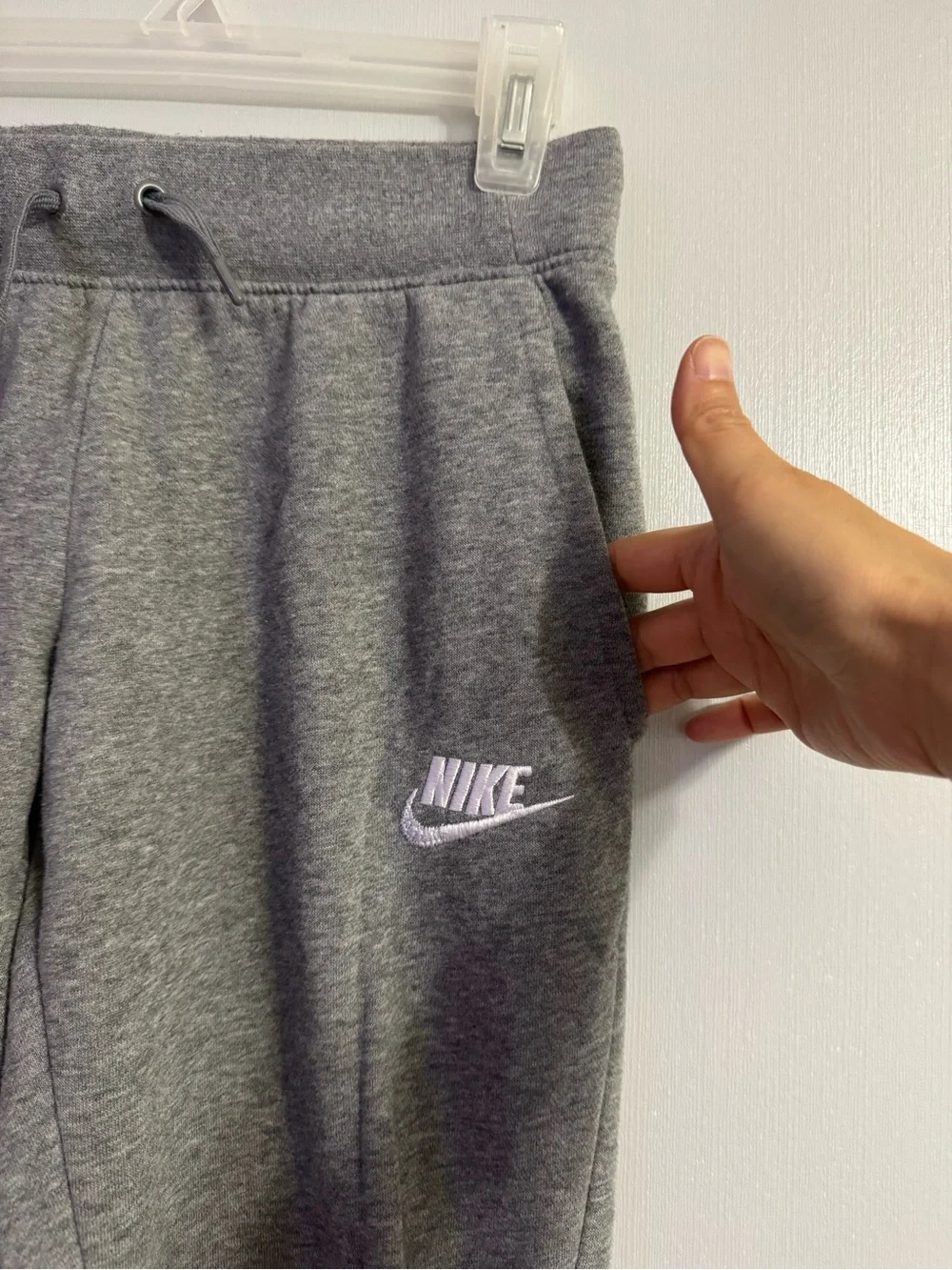 Nike Unisex Youth Heather Gray Jogger Pants Size Medium
